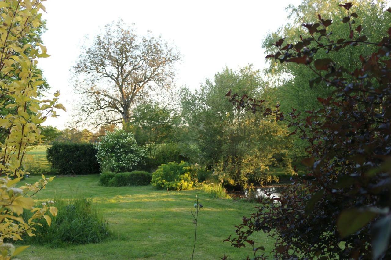 Le Bourgis Bed & Breakfast La Chapelle-Montligeon Luaran gambar